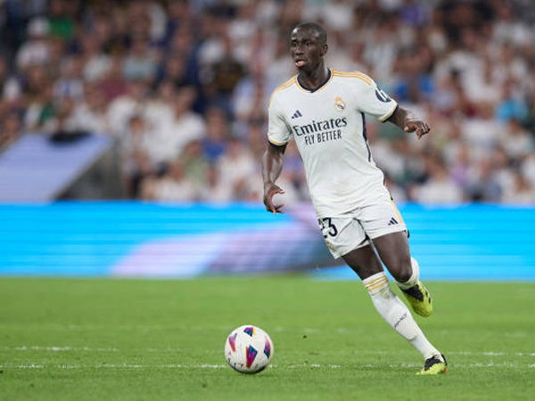 Ferland Mendy dan Real Madrid Percepat Pembicaraan Kontrak Baru