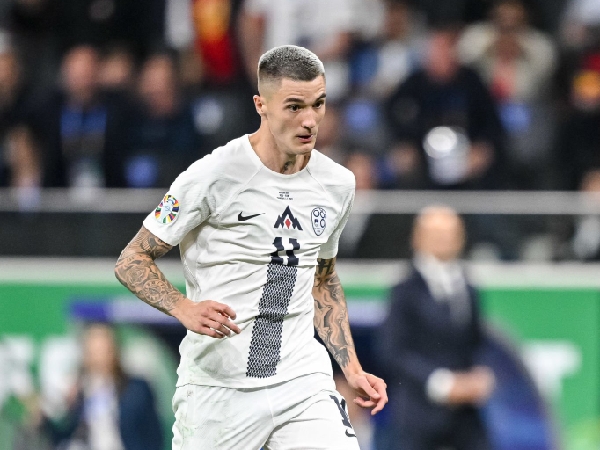 Benjamin Sesko menolak kesempatan pindah ke Arsenal