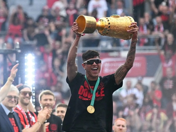 Real Madrid Kini Beralih ke Bek Milik Bayer Leverkusen