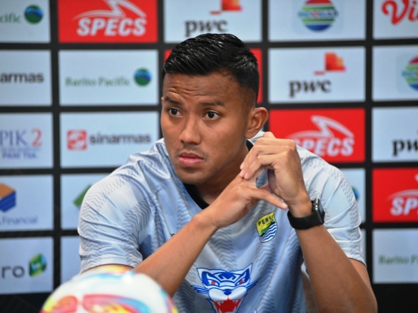 Kiper Persib, Teja Paku Alam