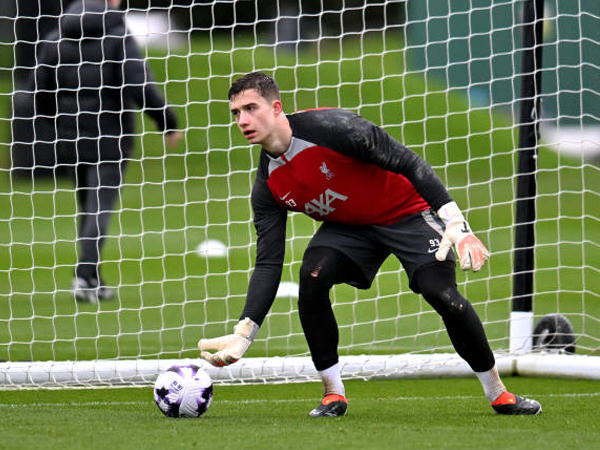 Kiper Muda Liverpool, Fabian Mrozek Resmi Dipinjamkan ke Klub Swedia