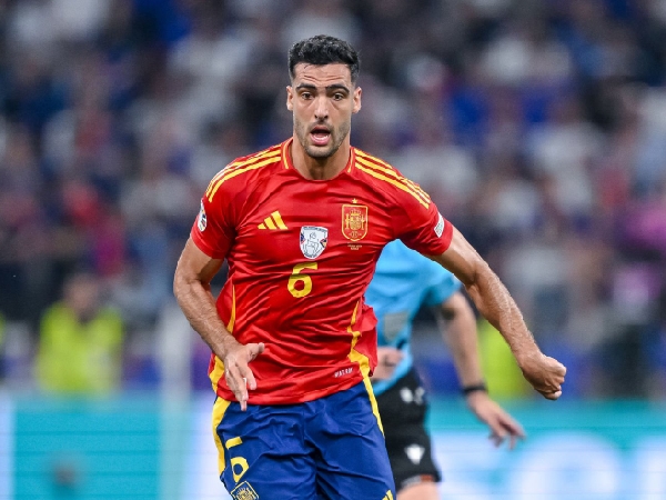 Arsenal mengincar gelandang Real Sociedad, Mikel Merino
