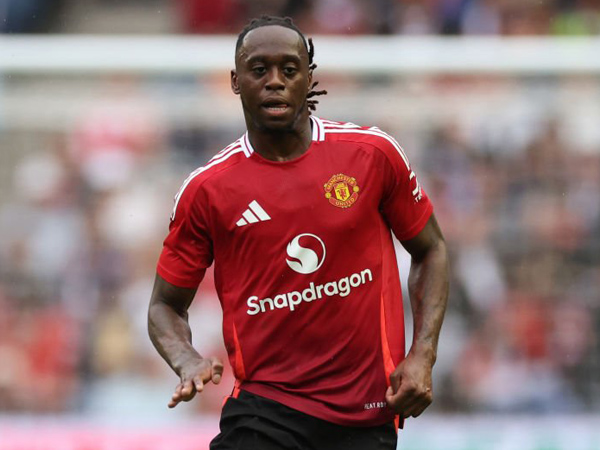 Aaron Wan-Bissaka.