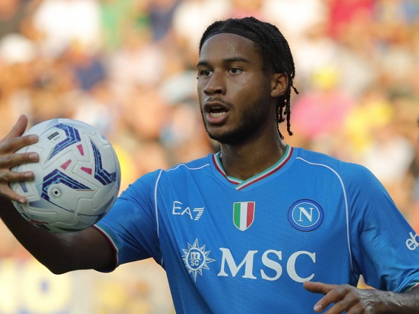 Fiorentina Buka Pembicaraan Untuk Datangkan Jens Cajuste