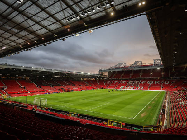 Manchester United Rancang Stadion Baru Berkapasitas 100.000