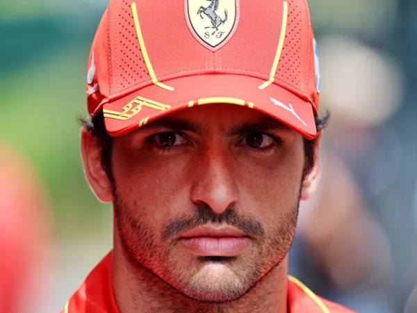 Carlos Sainz Jelaskan Alasan Gabung Tim Williams