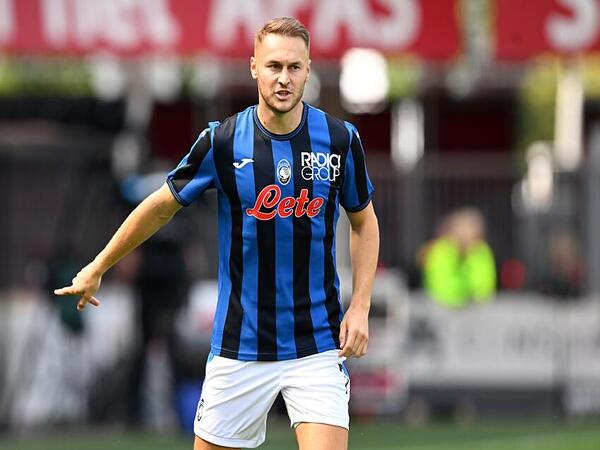 Juventus dilaporkan tinggal menunggu waktu saja untuk meresmikan transfer Teun Koopmeiners, pasca menjual dua pemain muda di bursa transfer kali ini / via Getty Images
