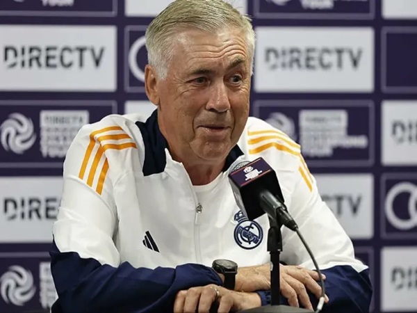 Carlo Ancelotti Konfirmasi Cesar Palacios Mengalami Cedera ACL