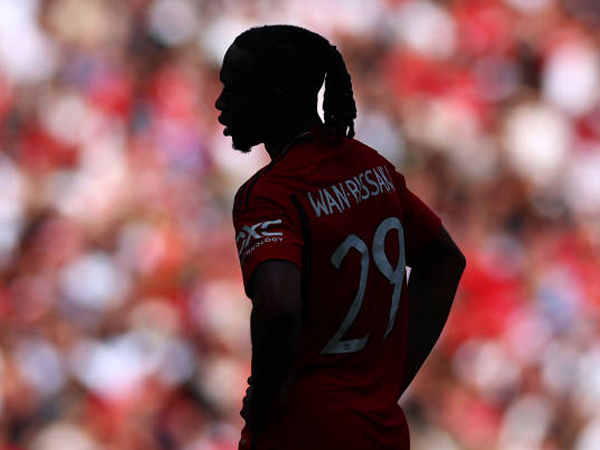 Inter Milan Ramaikan Perburuan Aaron Wan-Bissaka, Man Utd Tunda Keputusan