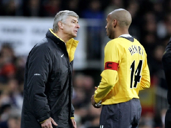 Arsene Wenger membawa Thierry Henry ke Arsenal