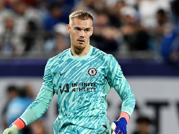 Filip Jorgensen turun sebagai starter saat Chelsea menghadapi Real Madrid