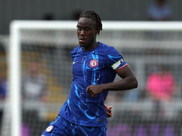 Aston Villa bersedia menampung bek Chelsea, Trevoh Chalobah