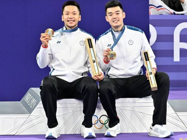 Jelang Pensiun, Wang Chi Lin Beri Pesan Menyentuh Untuk Lee Yang di Hari Ulang Tahun