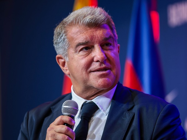 Joan Laporta Memuji Kontribusi Diberikan Sergi Roberto