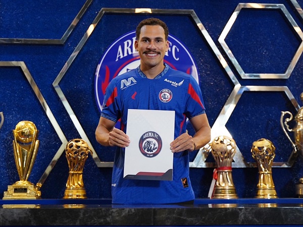 Pablo Oliveira resmi diperkenalkan sebagai pemain asing terakhir Arema FC