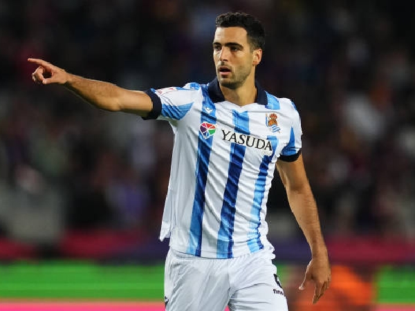 Arsenal mengincar gelandang Real Sociedad, Mikel Merino