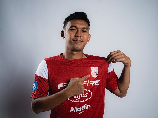 Abdul Aziz diperkenalkan sebagai pemain anyar Persis Solo