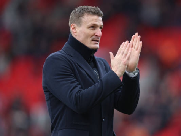 Mantan bek Chelsea, Robert Huth