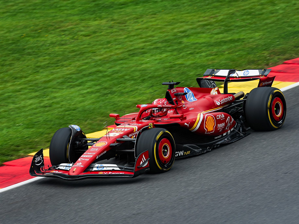 Charles Leclerc ingin mobil yang lebih kencang dari Ferrari.