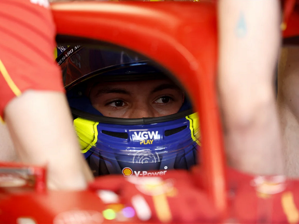 Oliver Bearman ingin ambil pelajaran berharga dari Lewis Hamilton.