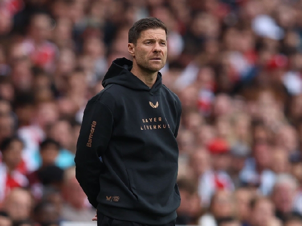 Xabi Alonso batal pindah ke Arsenal saat masih aktif bermain