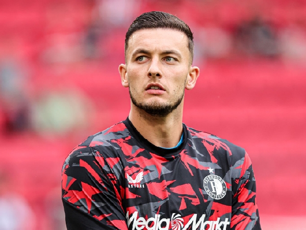 Southampton mengincar tanda tangan kiper Feyenoord, Justin Bijlow