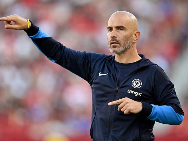 Enzo Maresca, pelatih Chelsea FC saat ini, ditugaskan untuk mengelola sebuah tim yang besar dan terpecah meski minim pengalaman. (Foto: Reuters)