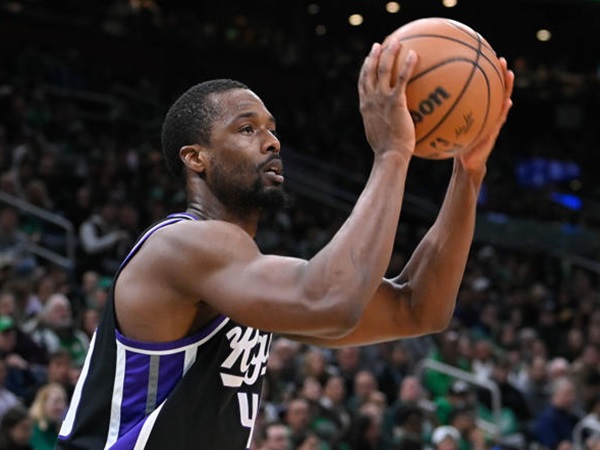 Harrison Barnes Diyakini Bisa Membantu Victor Wembanyama
