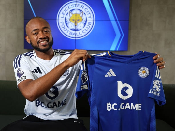 Jordan Ayew memulai tantangan baru di Leicester City