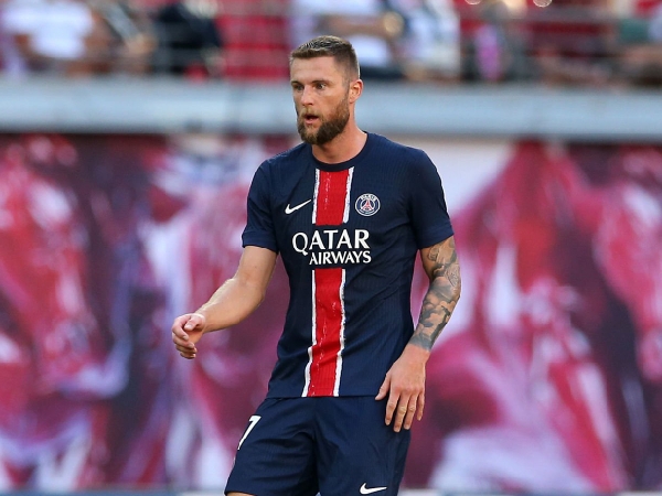 Everton tertarik dengan bek Paris Saint-Germain, Milan Skriniar