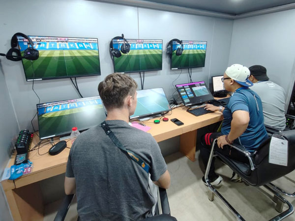 VAR sudah diterapkan merata di Liga 1