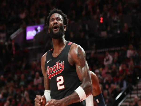 Atlanta Hawks Disarankan untuk Gaet Deandre Ayton