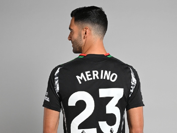 Mikel Merino menandatangani kontrak empat tahun di Arsenal