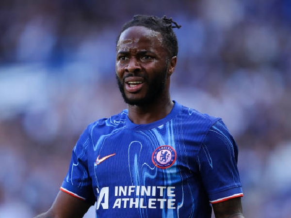 Arsenal tertarik dengan winger Chelsea, Raheem Sterling