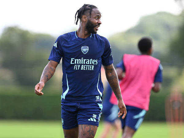 Rasa Lapar Arsenal Sebagai Klub Jadi Alasan Raheem Sterling Tertarik Pindah