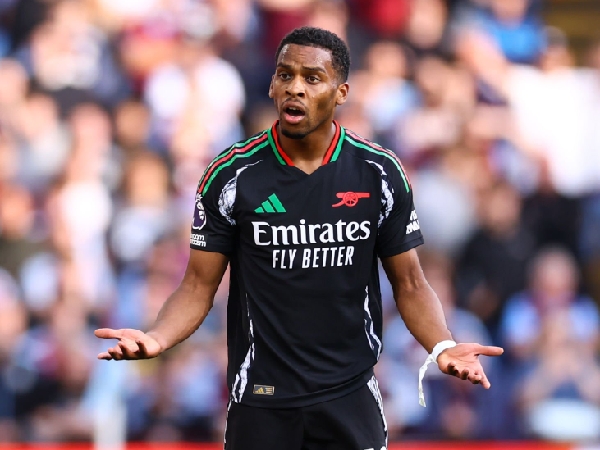 Bek Arsenal, Jurrien Timber