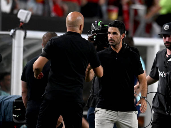 Mikel Arteta Perpanjang Kontrak di Arsenal, Slot Jadi Rival Jangka Panjang?