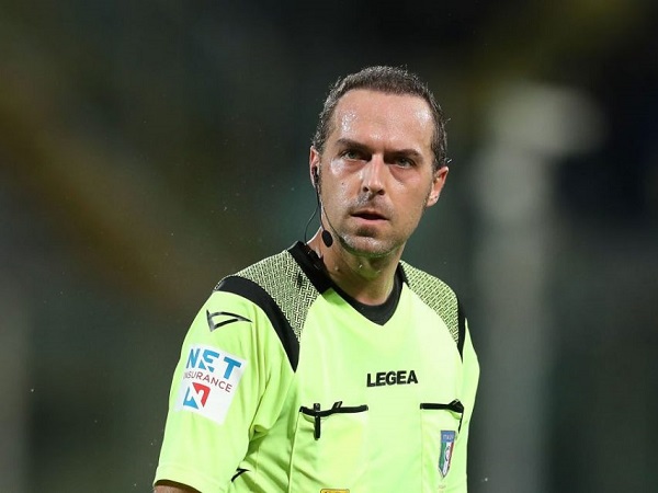 Luca Pairetto Dituding Membuat Kesalahan Serius di Laga Inter vs Monza