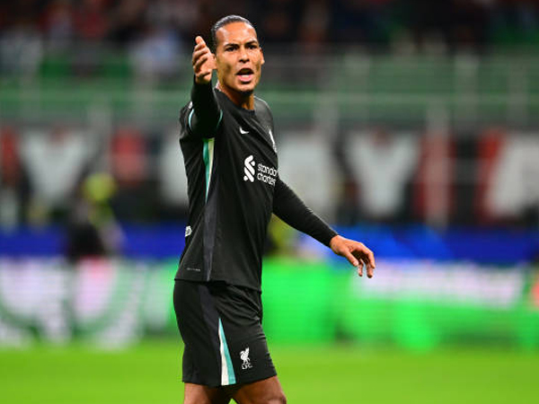 Abaikan Segala Macam Kritik, Virgil van Dijk Fokus Kejar Hasil di Lapangan