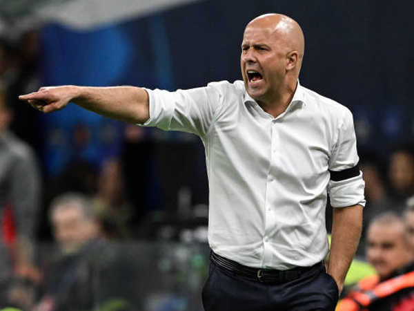 Bungkam AC Milan, Arne Slot Akui Liverpool Mendominasi Permainan Sejak Awal