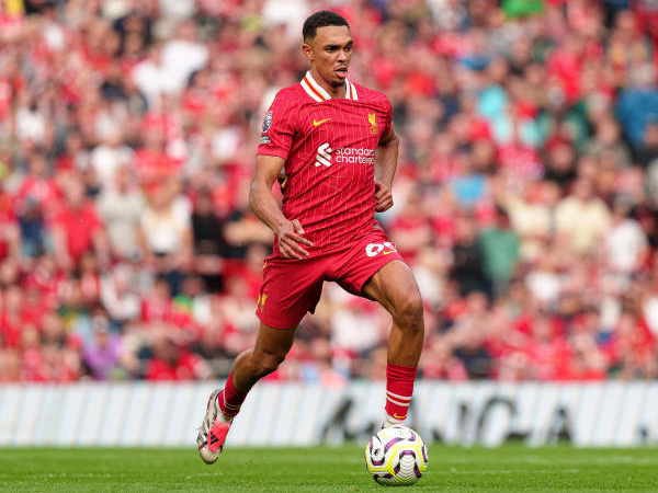 100 Kontribusi Gol, Trent Alexander-Arnold Kian Dekati Rekor Phil Neal