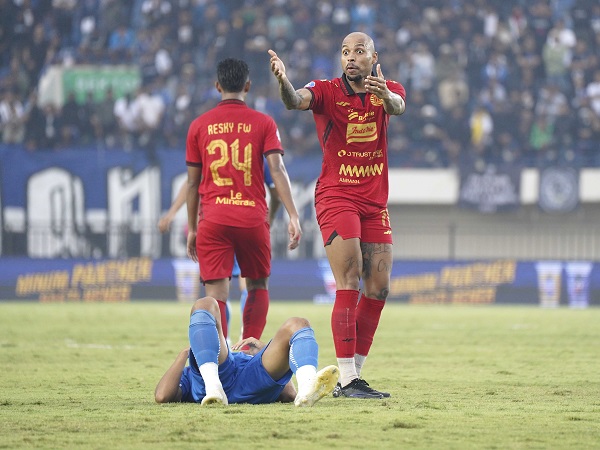 Penyerang Persija Jakarta, Gustavo Almeida