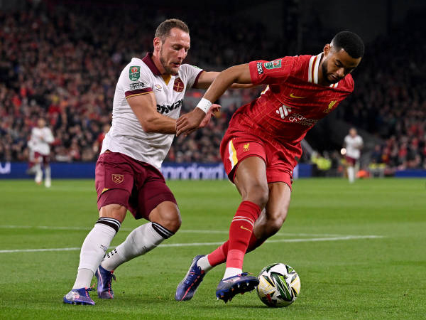 Cody Gakpo Cemerlang di Dua Sisi Lapangan, Arne Slot Lempar Pujian