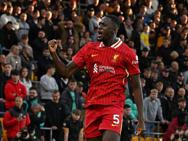 Kalahkan Wolves di Molineux, Ibrahima Konate Puji Determinasi Liverpool