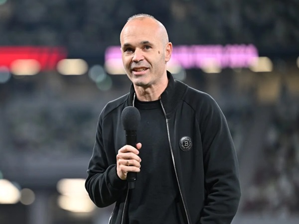 Andreas Iniesta Akan Mengumumkan Pensiun Sebagai Pesepakbola