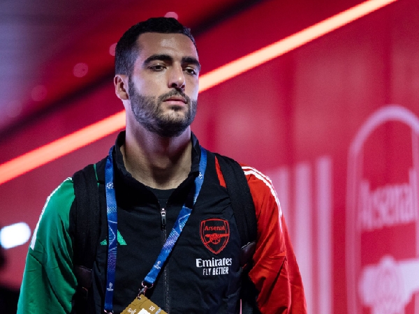 Gelandang Arsenal, Mikel Merino