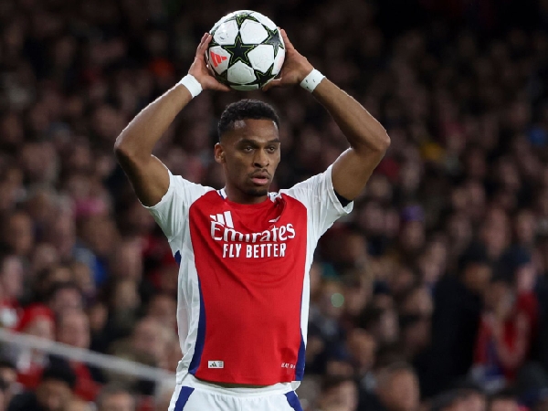 Jurrien Timber merupakan pemain serbaguna bagi Arsenal