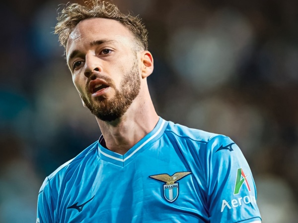 Full bek Lazio