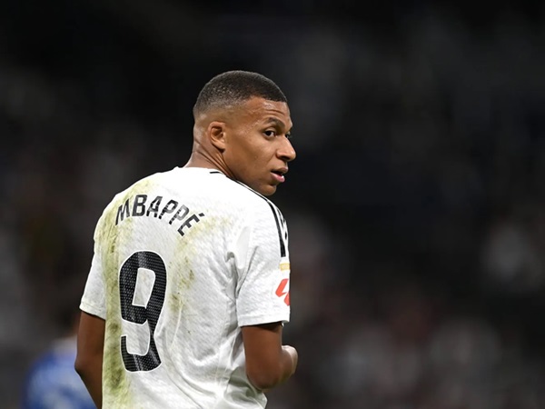 Carlos Queiroz Yakin Ancelotti Bisa Temukan Solusi untuk Mbappe