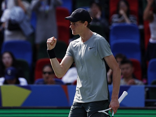 Ben Shelton Tertunduk Lesu, Jannik Sinner Segel Tiket Menuju Perempatfinal Di Shanghai